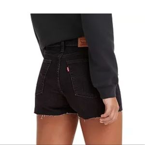 High rise black denim Levi shorts